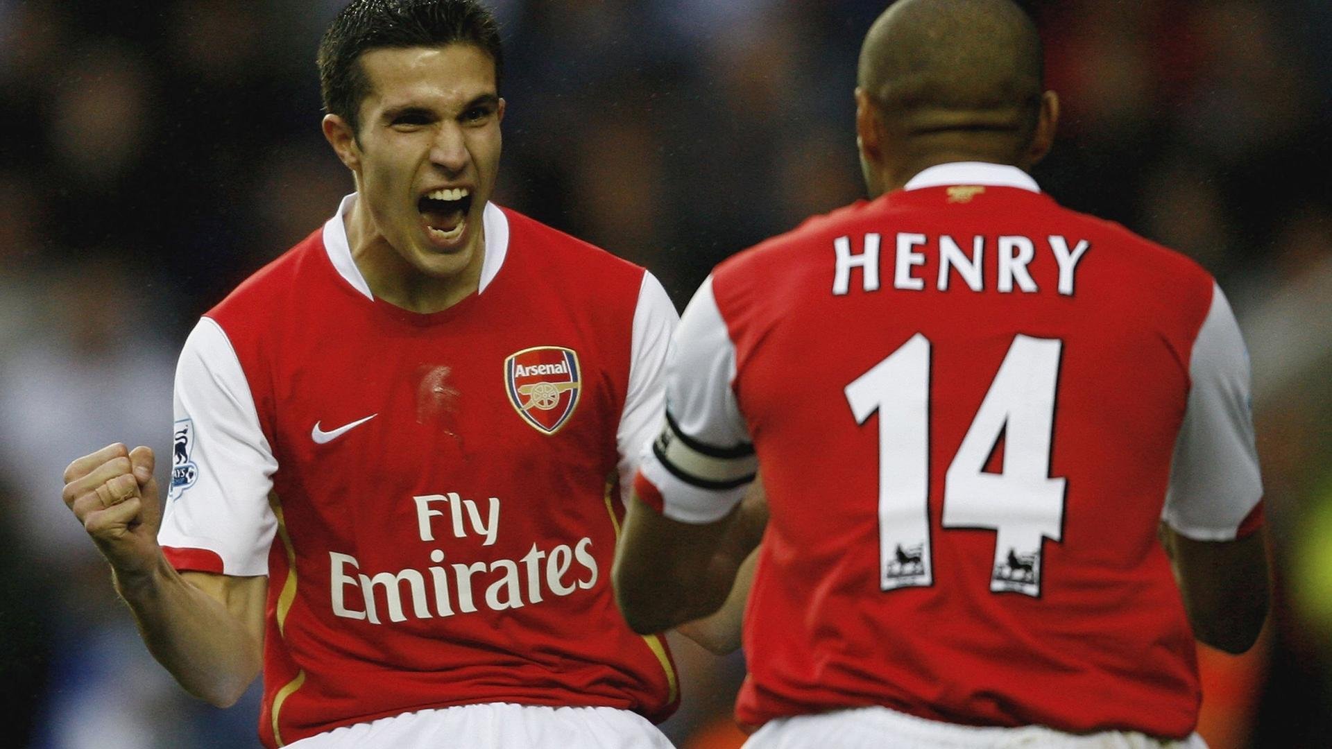 英超焦点大战：曼联逆袭击败利物浦，积分榜再升一位！，曼联英超胜场